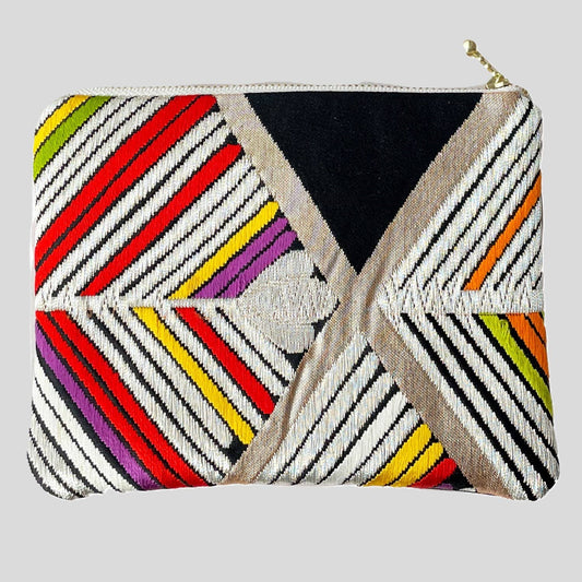 Japanese Kimono Silk Mini Pouches Vintage Kimono Kimono Pouch Zipper Pouch Kimono Fabric Kimono Accessories Handmade Pouch Vintage Kimono Upcycled Kimono Traditional Japanese Travel Pouch Colorful zipper pouch colorful travel pouch bag organizer