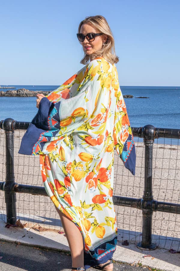 Citrus Motif Kimono: Black