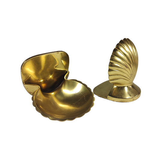 Pair of Decorative Brass Scallop Bookends / Door Stops