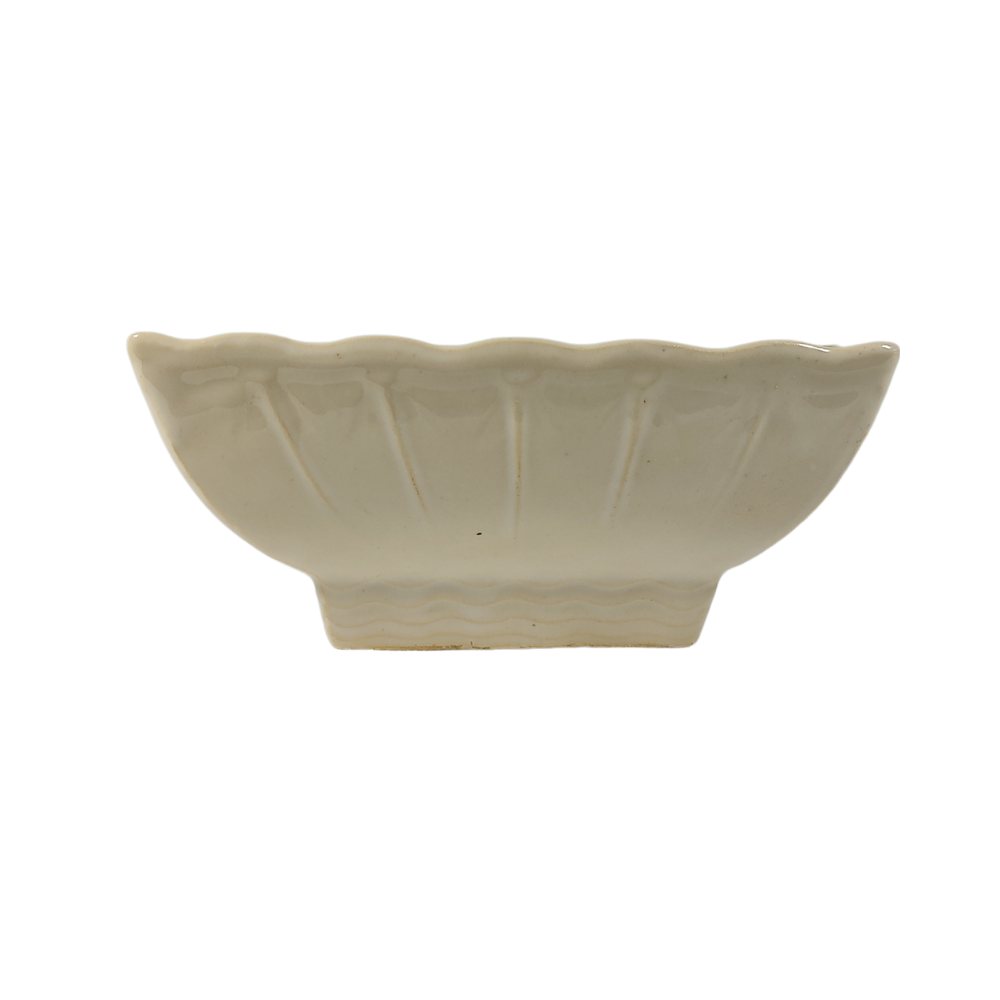 Dainty McCoy Ivory Planter