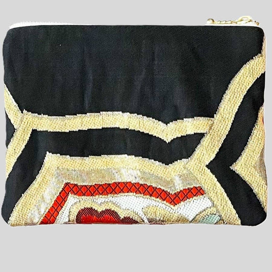 Japanese Kimono Silk Floral Pouches Vintage Kimono Pouch Zipper Pouch Kimono Fabric Kimono Accessories Handmade Pouch Vintage Kimono Upcycled Kimono Traditional Japanese Travel Pouch Colorful zipper pouch colorful travel pouch bag organizer