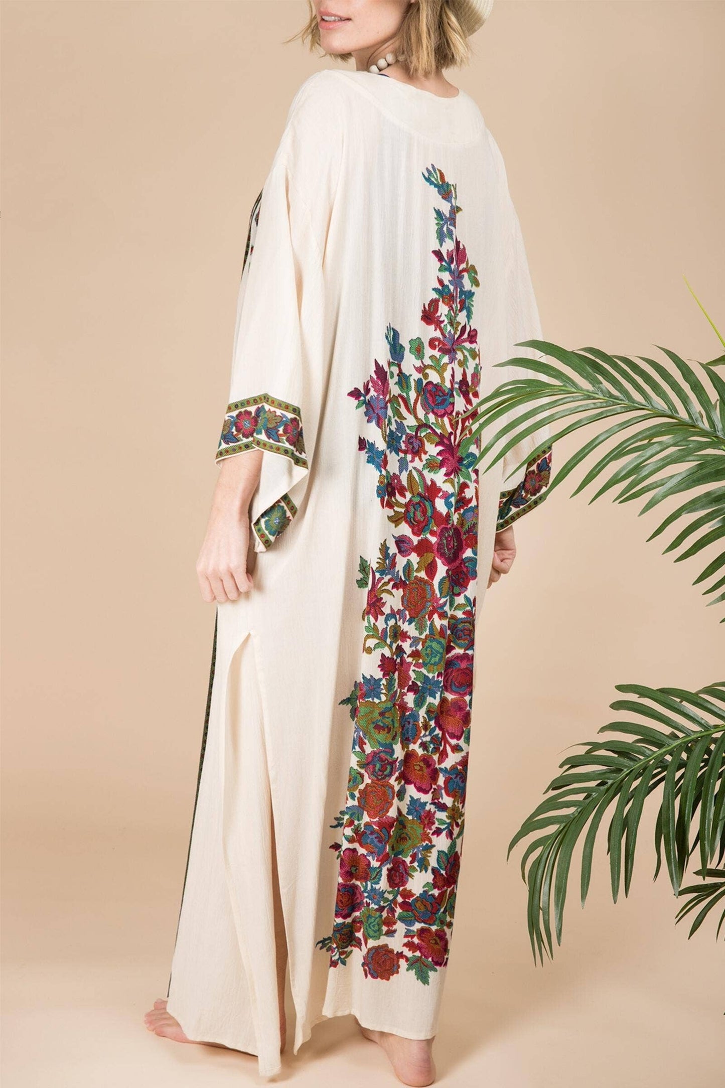 Secret Garden Duster Kimono: Ivory