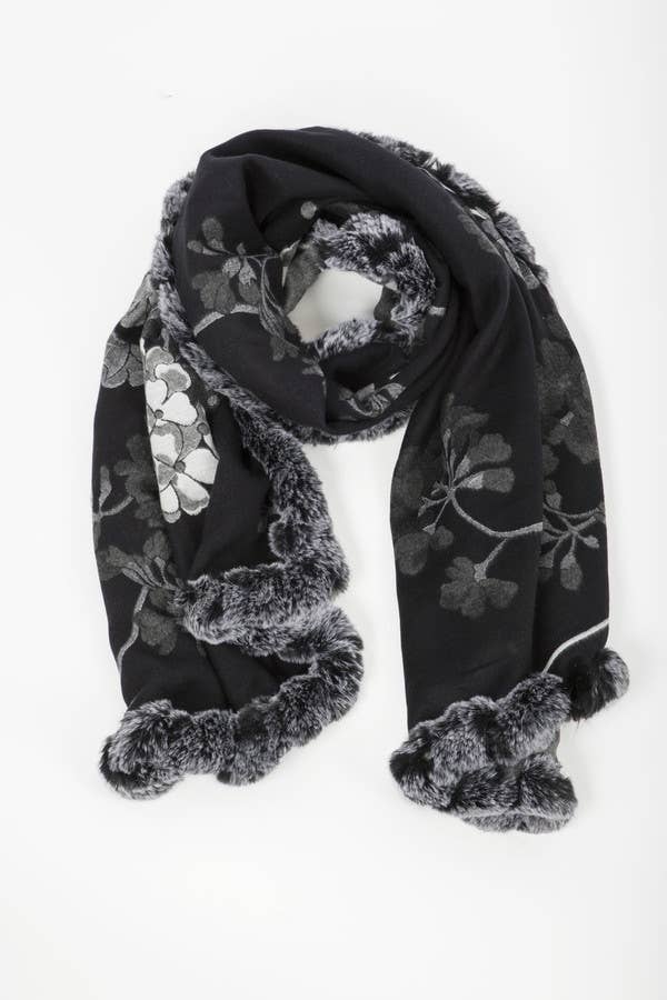 Blooming Faux Fur Scarf: Black