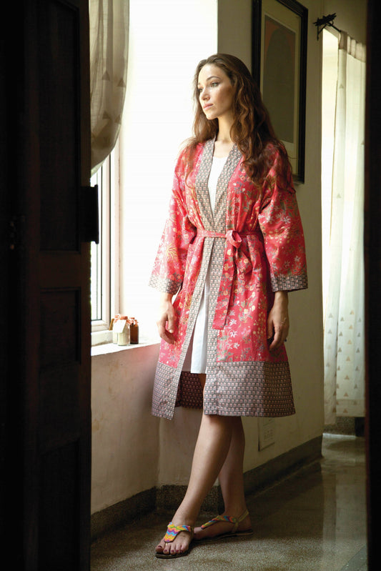 GARDEN RED KIMONO